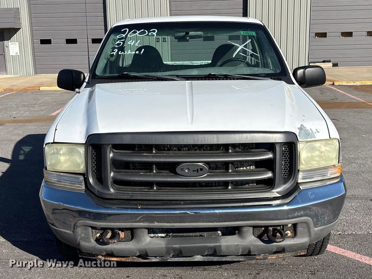 image for item FG0293 2002 Ford F250 Super Duty pickup truck