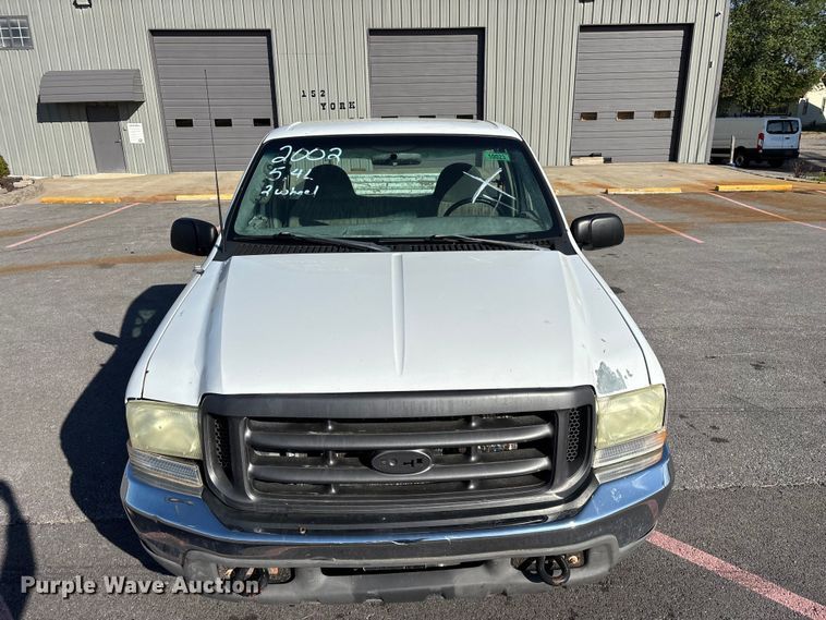 image for item FG0293 2002 Ford F250 Super Duty pickup truck