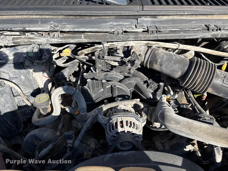 image for item FG0293 2002 Ford F250 Super Duty pickup truck