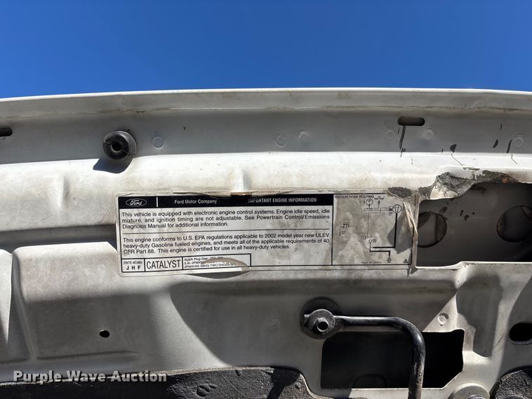 image for item FG0293 2002 Ford F250 Super Duty pickup truck