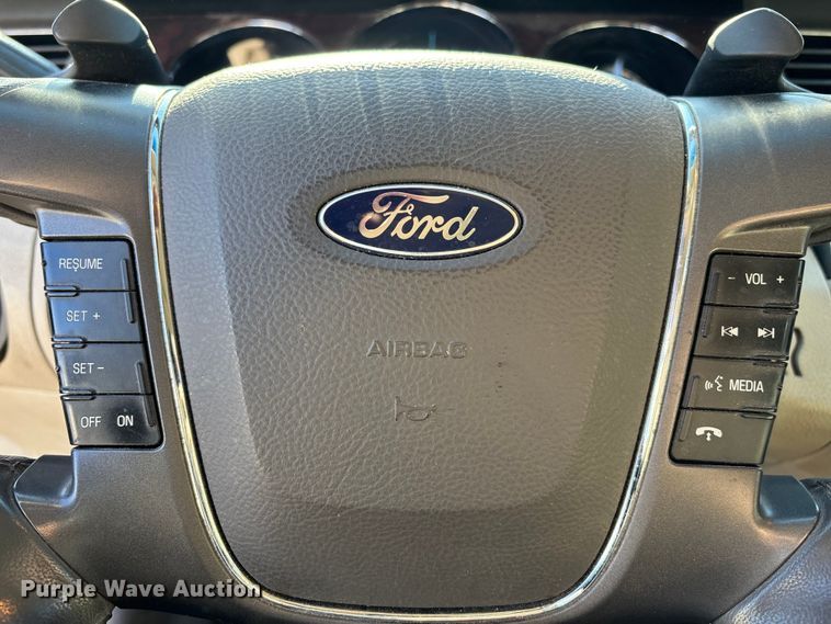 image for item FG1069 2011 Ford Taurus 