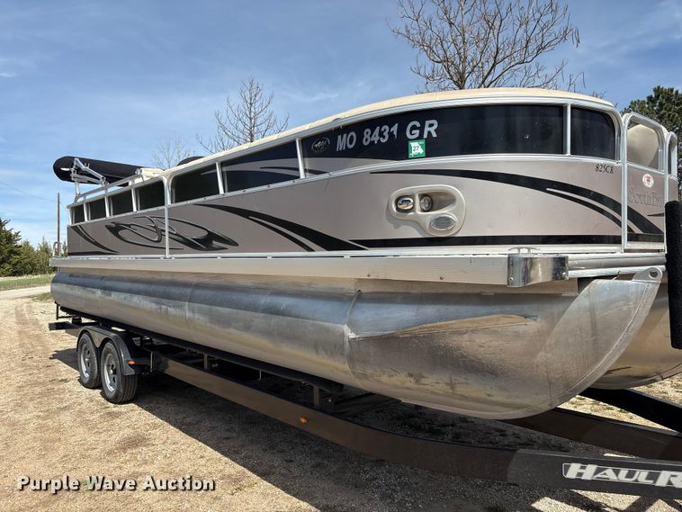 image for item FG2878 2008 Forest River South Bay 825 CR TT pontoon boat