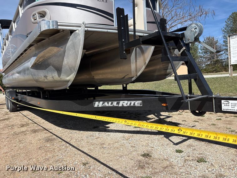 image for item FG2878 2008 Forest River South Bay 825 CR TT pontoon boat