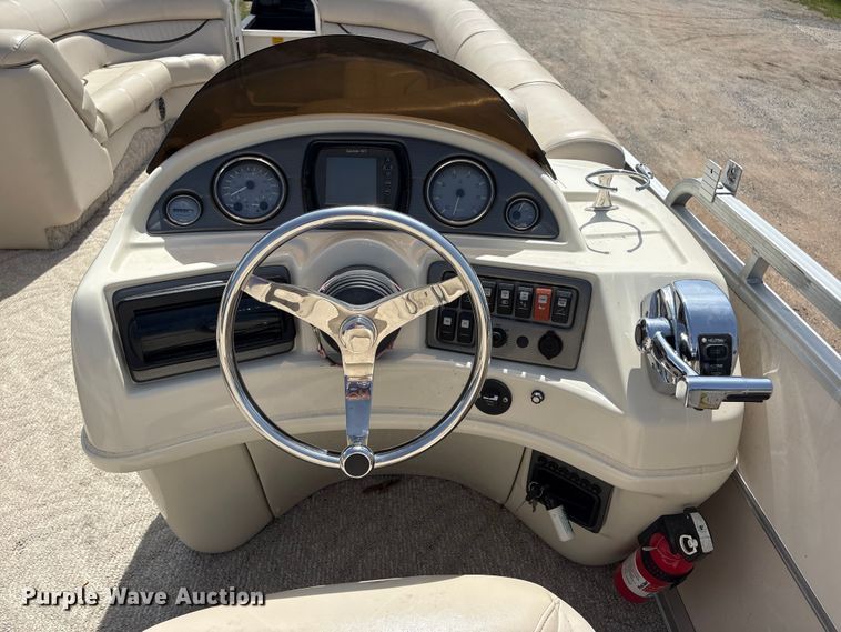 image for item FG2878 2008 Forest River South Bay 825 CR TT pontoon boat