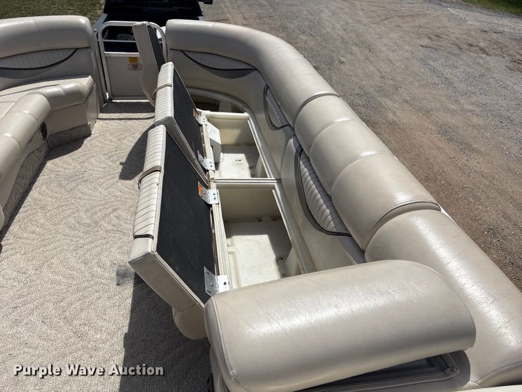 image for item FG2878 2008 Forest River South Bay 825 CR TT pontoon boat