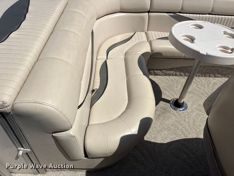 image for item FG2878 2008 Forest River South Bay 825 CR TT pontoon boat