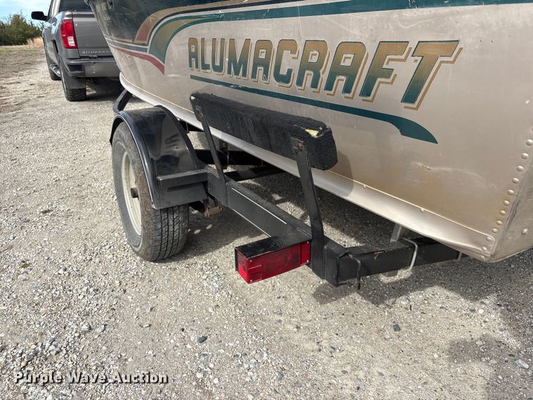 image for item FG2879 1999 Alumacraft Trophy Sport 175 boat