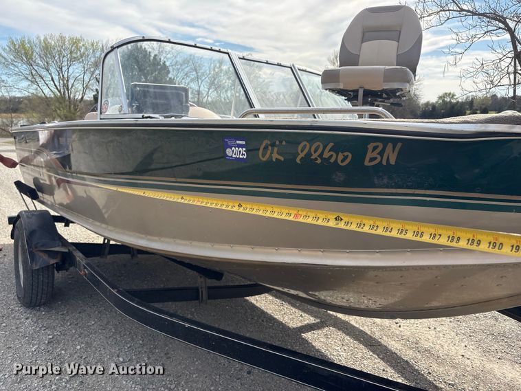 image for item FG2879 1999 Alumacraft Trophy Sport 175 boat