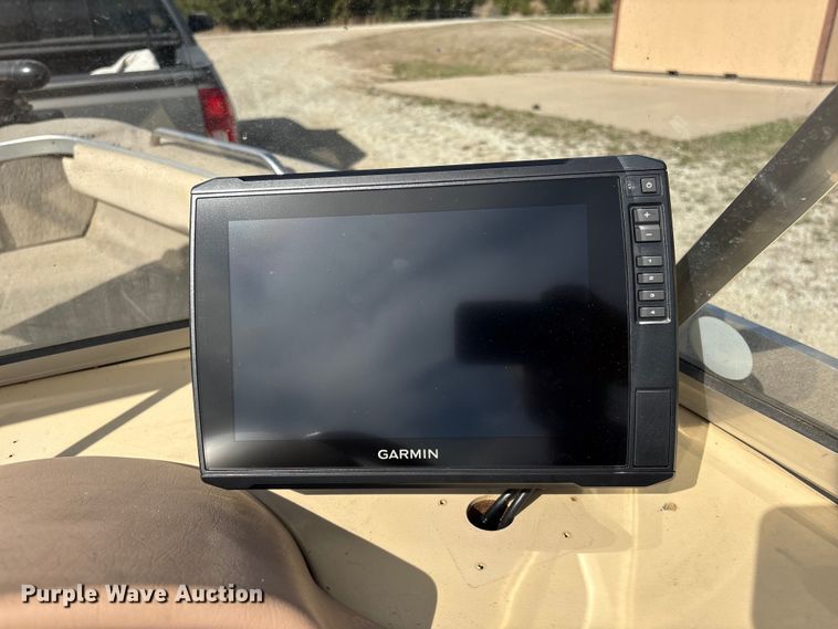 image for item FG2879 1999 Alumacraft Trophy Sport 175 boat