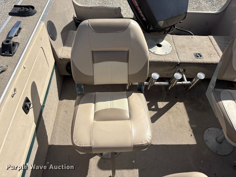image for item FG2879 1999 Alumacraft Trophy Sport 175 boat