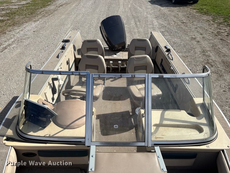 image for item FG2879 1999 Alumacraft Trophy Sport 175 boat