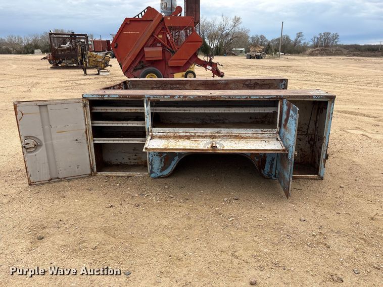 image for item FG2885 Morrison utility bed