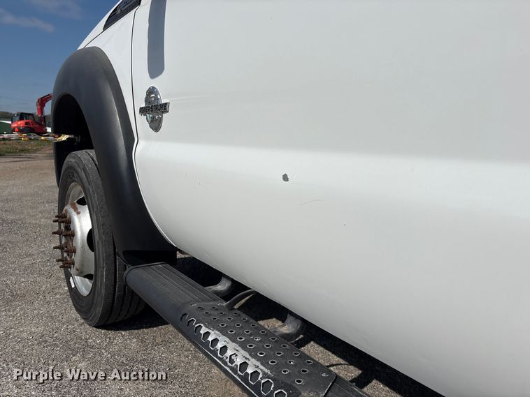 image for item FG2912 2012 Ford F550 Super Duty Ext. Cab flatbed truck