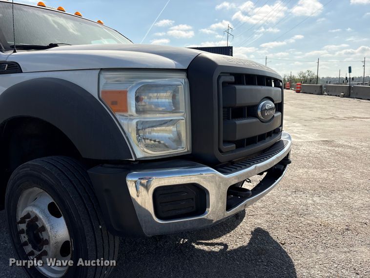 image for item FG2912 2012 Ford F550 Super Duty Ext. Cab flatbed truck