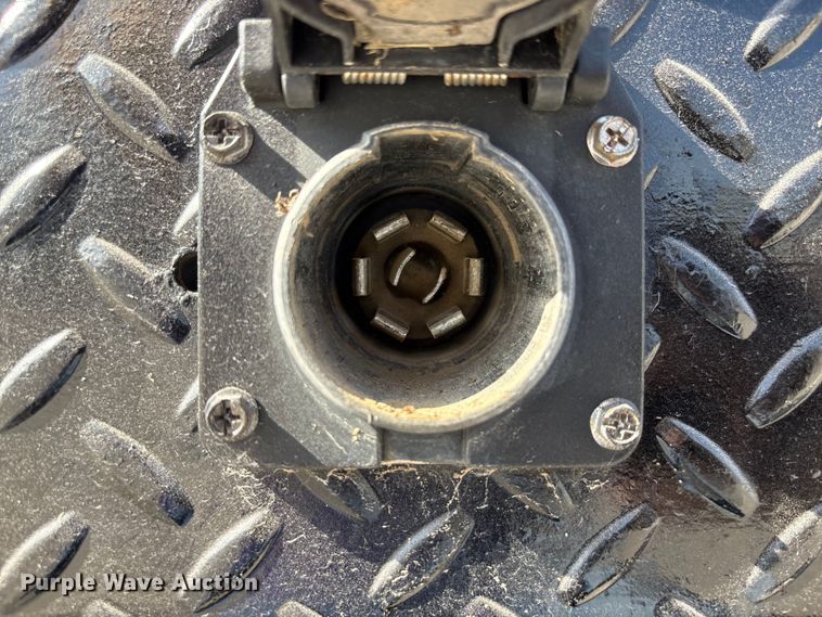 image for item FG2912 2012 Ford F550 Super Duty Ext. Cab flatbed truck