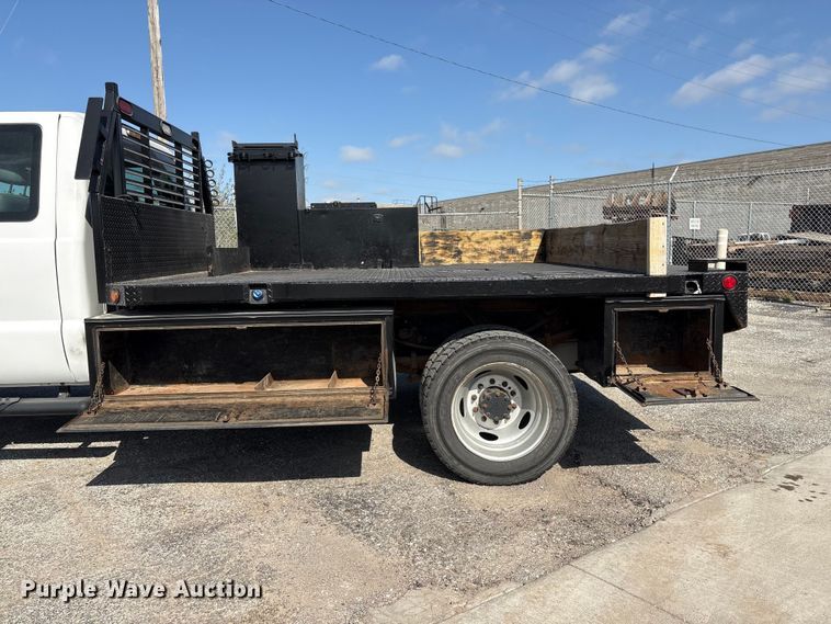 image for item FG2912 2012 Ford F550 Super Duty Ext. Cab flatbed truck