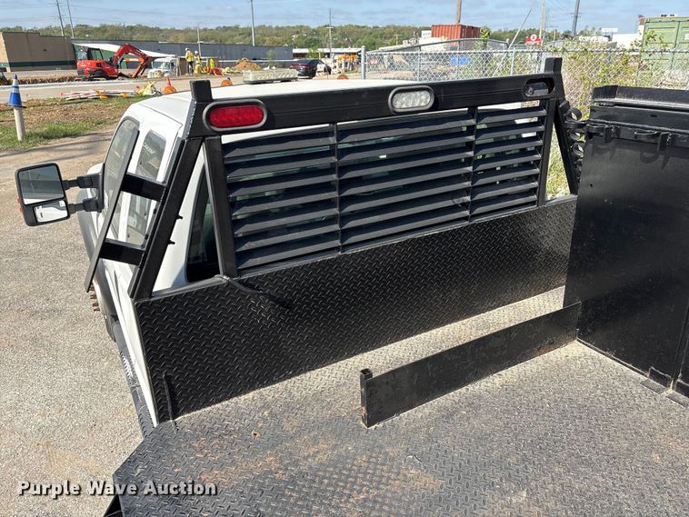 image for item FG2912 2012 Ford F550 Super Duty Ext. Cab flatbed truck