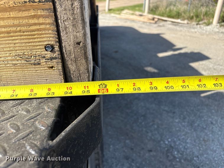 image for item FG2912 2012 Ford F550 Super Duty Ext. Cab flatbed truck