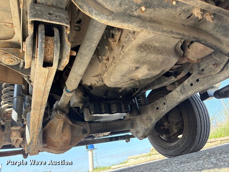 image for item FG2912 2012 Ford F550 Super Duty Ext. Cab flatbed truck