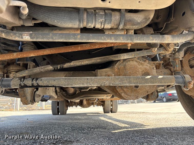 image for item FG2912 2012 Ford F550 Super Duty Ext. Cab flatbed truck