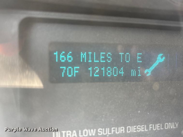 image for item FG2912 2012 Ford F550 Super Duty Ext. Cab flatbed truck