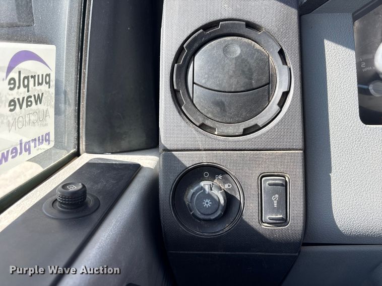 image for item FG2912 2012 Ford F550 Super Duty Ext. Cab flatbed truck