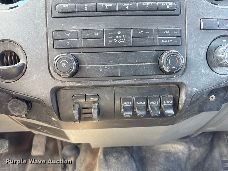 image for item FG2912 2012 Ford F550 Super Duty Ext. Cab flatbed truck