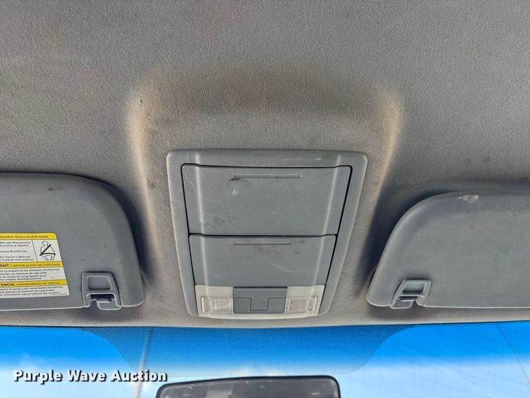 image for item FG2912 2012 Ford F550 Super Duty Ext. Cab flatbed truck