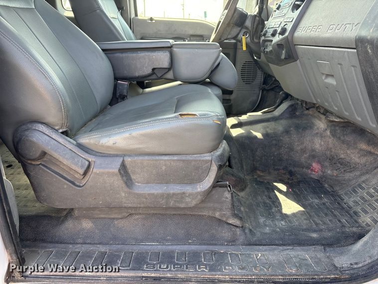 image for item FG2912 2012 Ford F550 Super Duty Ext. Cab flatbed truck