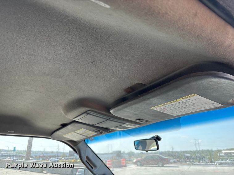 image for item FG2912 2012 Ford F550 Super Duty Ext. Cab flatbed truck