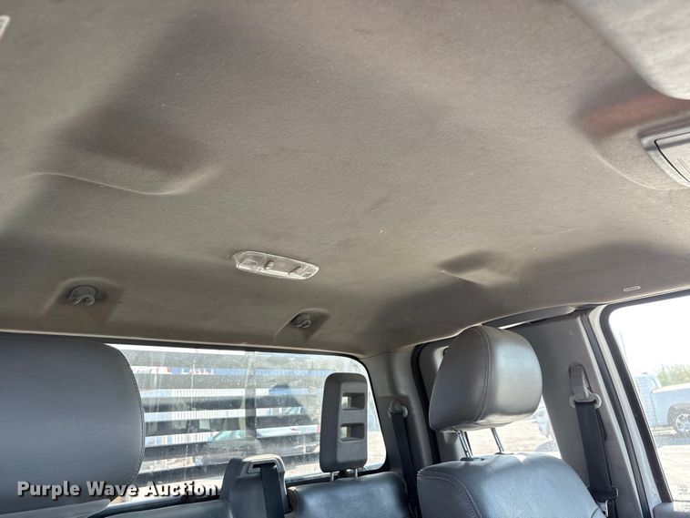 image for item FG2912 2012 Ford F550 Super Duty Ext. Cab flatbed truck