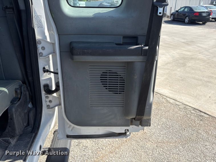 image for item FG2912 2012 Ford F550 Super Duty Ext. Cab flatbed truck