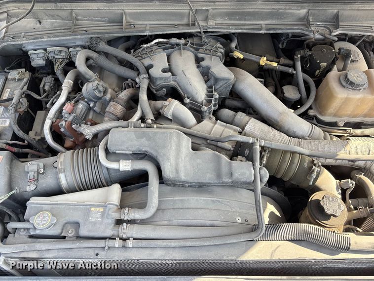 image for item FG2912 2012 Ford F550 Super Duty Ext. Cab flatbed truck