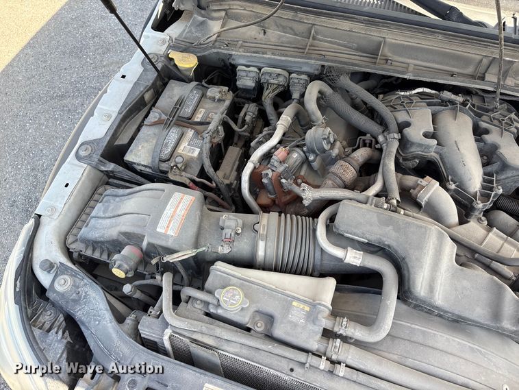 image for item FG2912 2012 Ford F550 Super Duty Ext. Cab flatbed truck