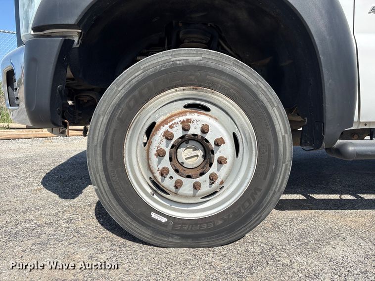 image for item FG2912 2012 Ford F550 Super Duty Ext. Cab flatbed truck