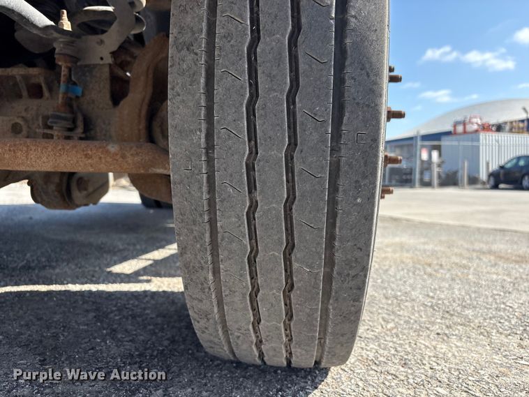 image for item FG2912 2012 Ford F550 Super Duty Ext. Cab flatbed truck