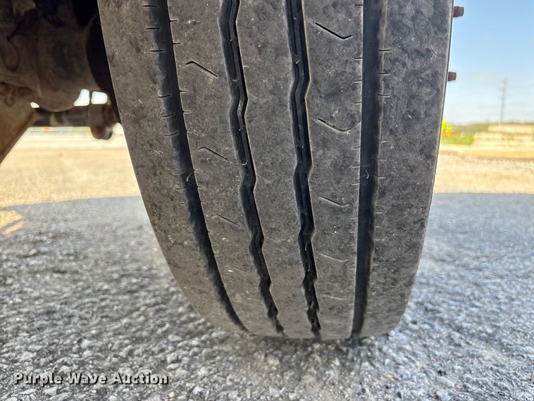 image for item FG2912 2012 Ford F550 Super Duty Ext. Cab flatbed truck