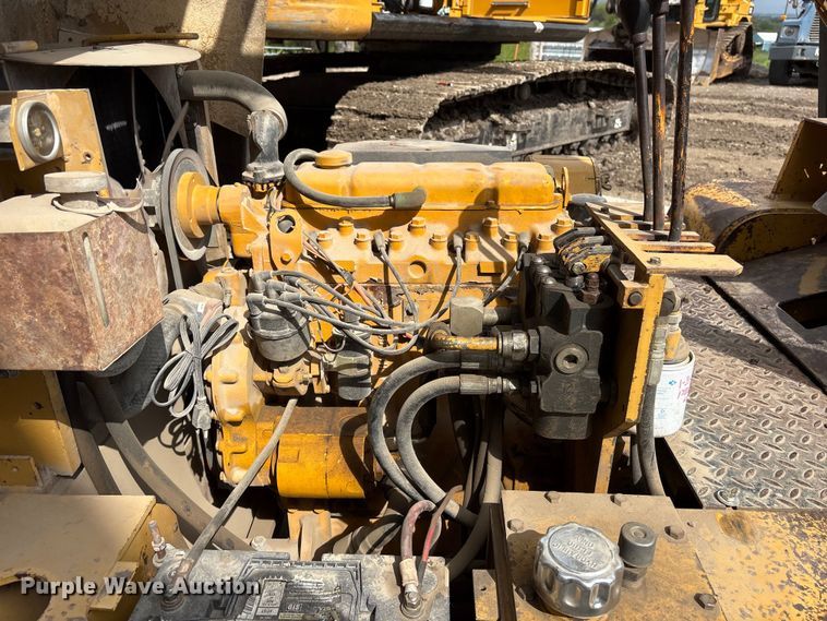 image for item FG2945 Caterpillar V80E forklift