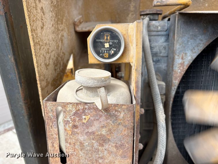 image for item FG2945 Caterpillar V80E forklift