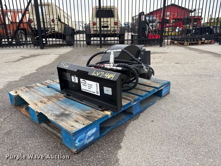 image for item FG2992 2026 Giyi SZYMJ skid steer stump grinder