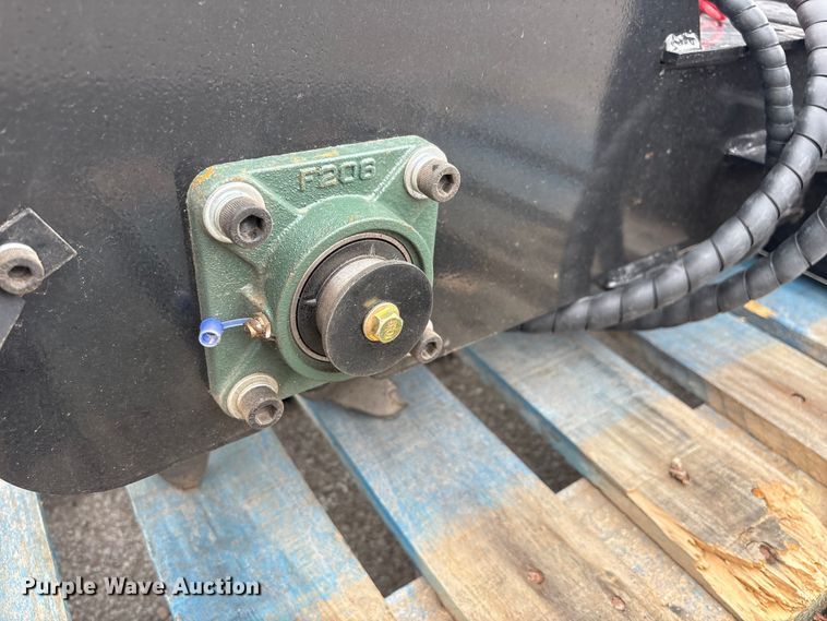 image for item FG2992 2026 Giyi SZYMJ skid steer stump grinder