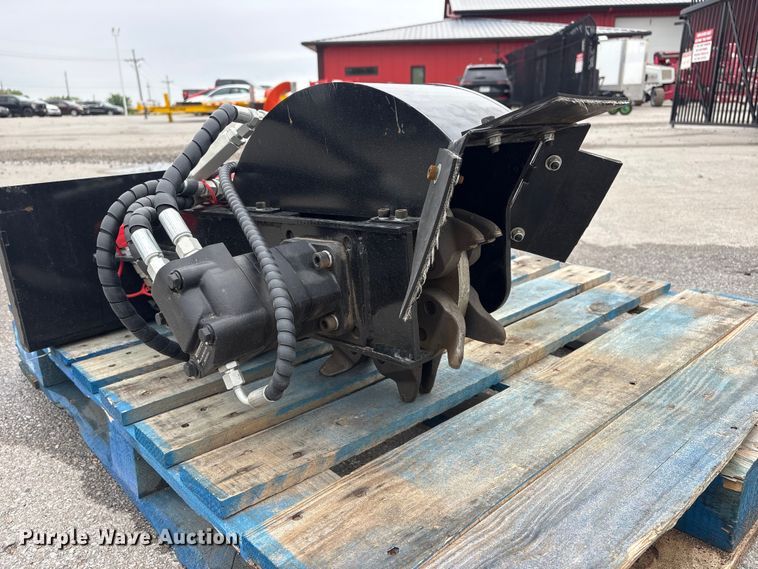 image for item FG2992 2026 Giyi SZYMJ skid steer stump grinder