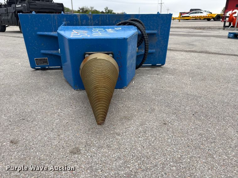 image for item FG2993 2026 Giyi LS43 skid steer log splitter