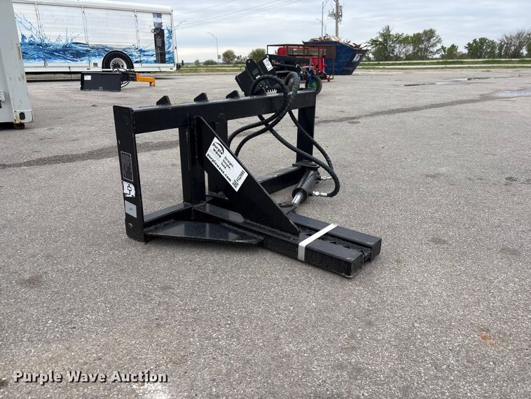 image for item FG2995 2026 Giyi TP25 skid steer tree puller
