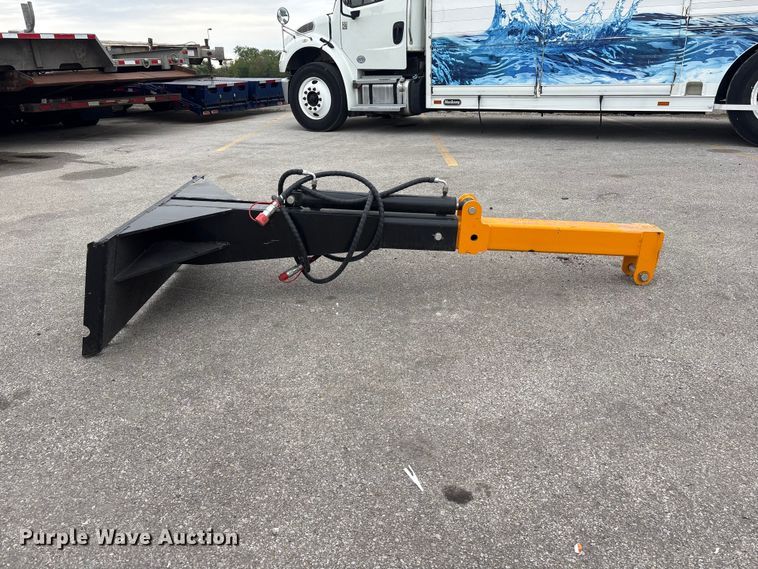 image for item FG2997 2025 Giyi TBS20 skid steer boom