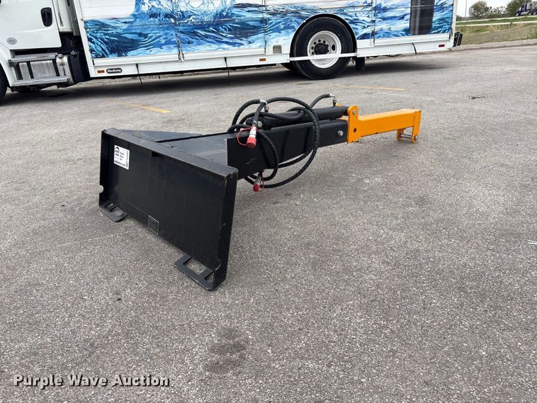 image for item FG2997 2025 Giyi TBS20 skid steer boom