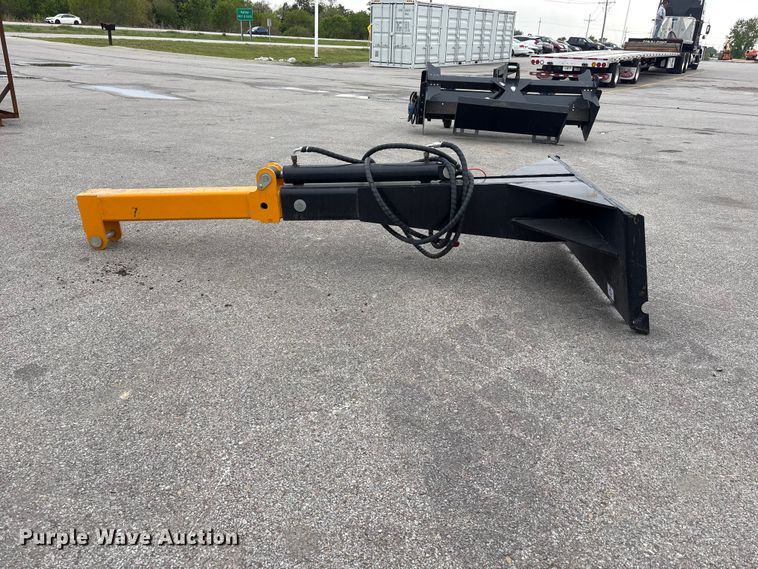image for item FG2997 2025 Giyi TBS20 skid steer boom