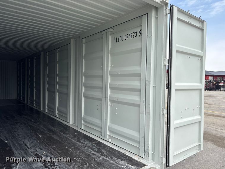 image for item FG3000 2025 Shipping container