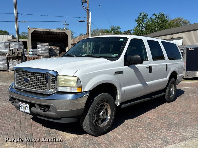 image for item FH7063 2003 Ford Excursion XLT 