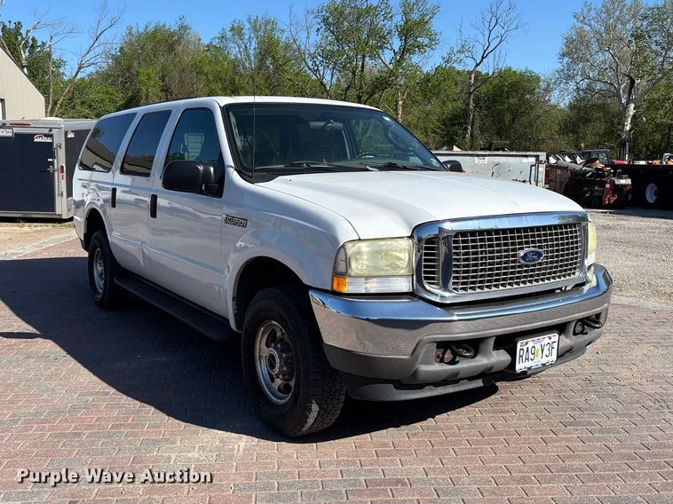 image for item FH7063 2003 Ford Excursion XLT 